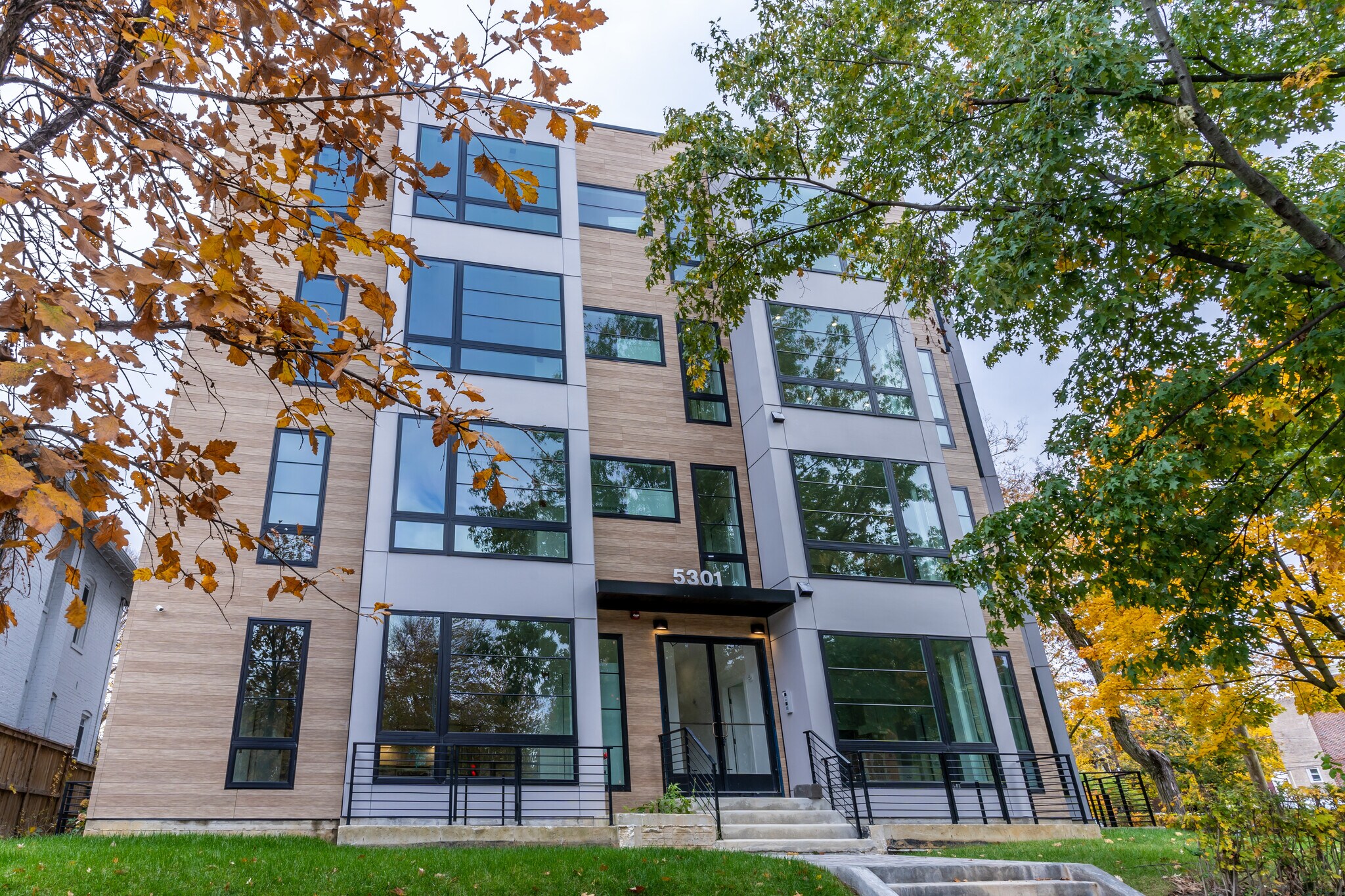 5301 Connecticut Ave NW, Washington, DC à vendre Photo principale– Image 1 sur 21