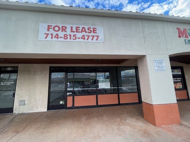 14100-14244 Palm Dr, Desert Hot Springs, CA à louer Photo principale– Image 1 sur 9