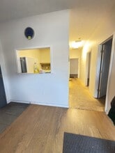 4880 Lake Acworth Dr, Acworth, GA à louer Photo intérieure– Image 2 sur 9