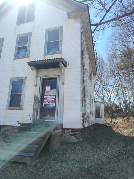 36 Grove St, Rochester, NH à vendre - Photo de l’immeuble – Image 2 sur 17