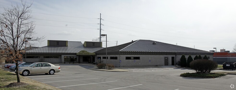 3701 N St. Peters Pky, Saint Peters, MO à louer - Photo de l’immeuble – Image 2 sur 17