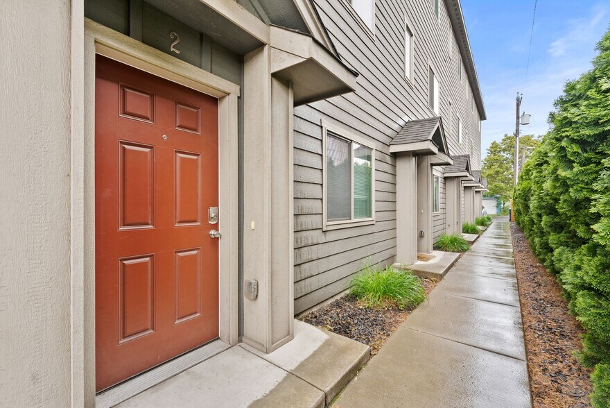 815 E Sharp Ave, Spokane, WA à vendre - Photo de l’immeuble – Image 3 sur 7