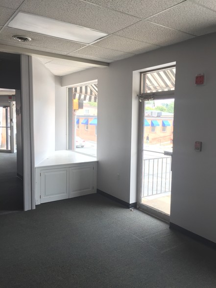 28 Liberty St, Westminster, MD à louer - Photo de l’immeuble – Image 3 sur 50