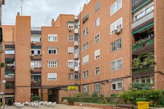 Plus de détails pour Local commercial à louer