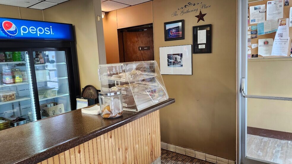 87 Main St, Mars Hill, ME à vendre - Photo de l’immeuble – Image 2 sur 5