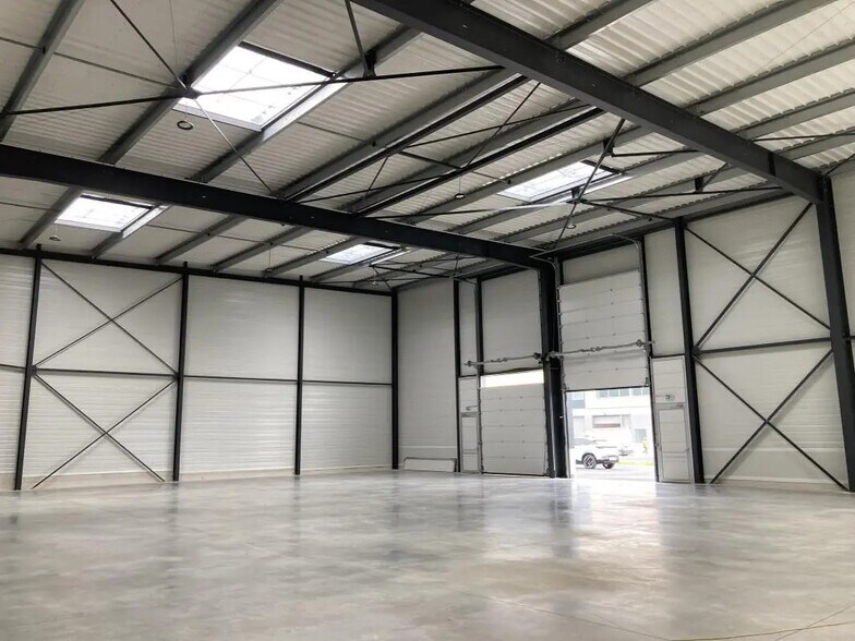 Local d'activités dans Gellainville à vendre - Photo intérieure – Image 3 sur 14