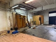 Interior local