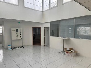 10-12 Rue Marcel Paul, Bezons à vendre Photo intérieure– Image 2 sur 7