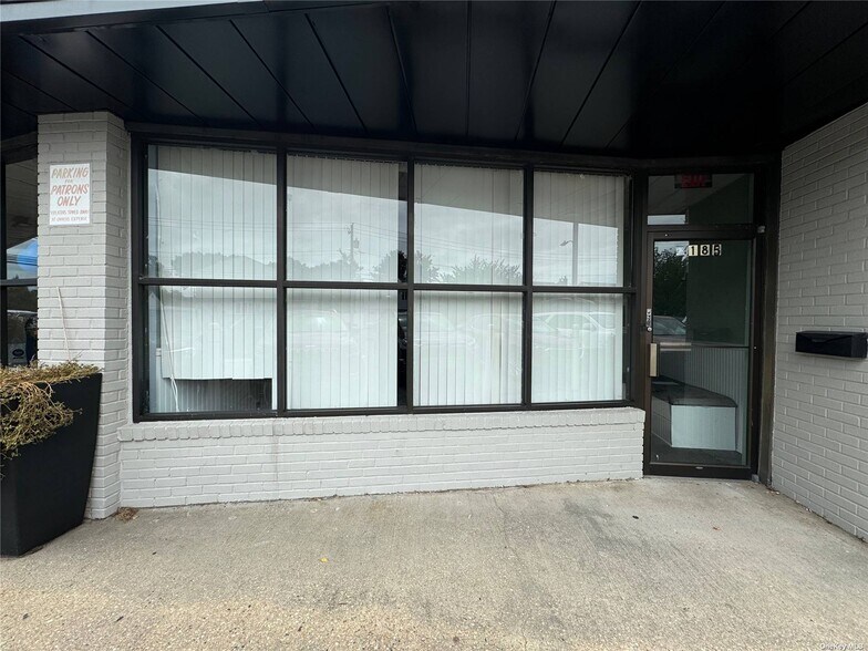 177-185 Jerusalem Ave, Massapequa, NY à louer - Photo de l’immeuble – Image 2 sur 10