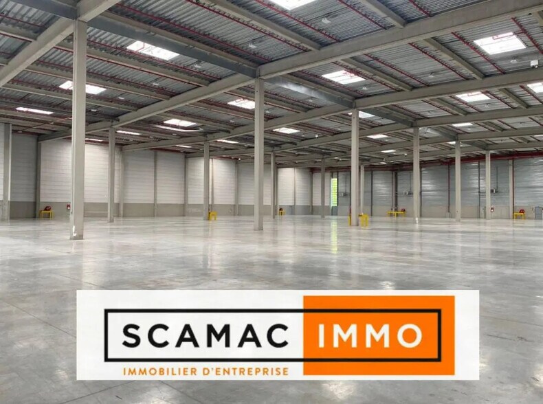 Industriel/Logistique dans Salon-de-Provence à louer - Photo de l’immeuble – Image 3 sur 5