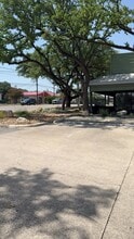 1201 S Main St, Boerne, TX à louer - Vidéo sur l’annonce professionnelle 