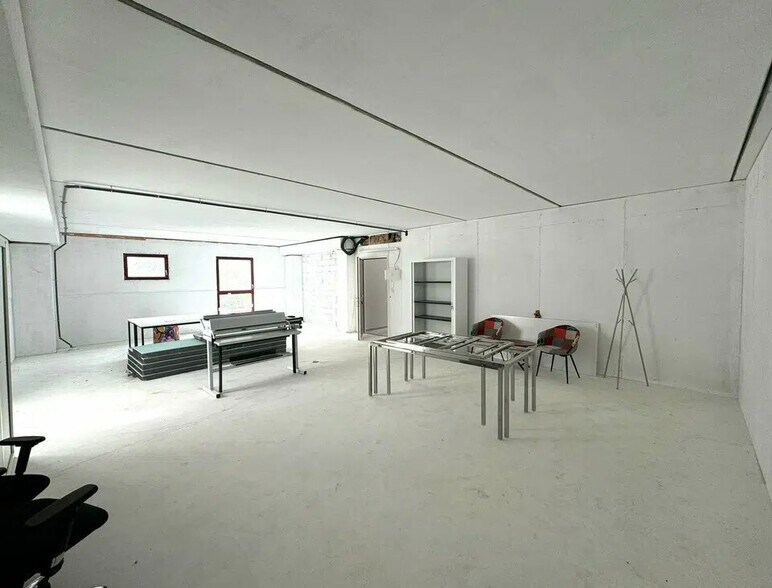 Bureau dans Colomars à louer - Photo de l’immeuble – Image 1 sur 7