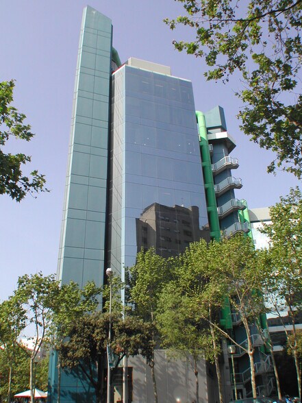 Espace de coworking dans Avinguda Diagonal, 640, Barcelone à louer - Photo de l’immeuble – Image 3 sur 12
