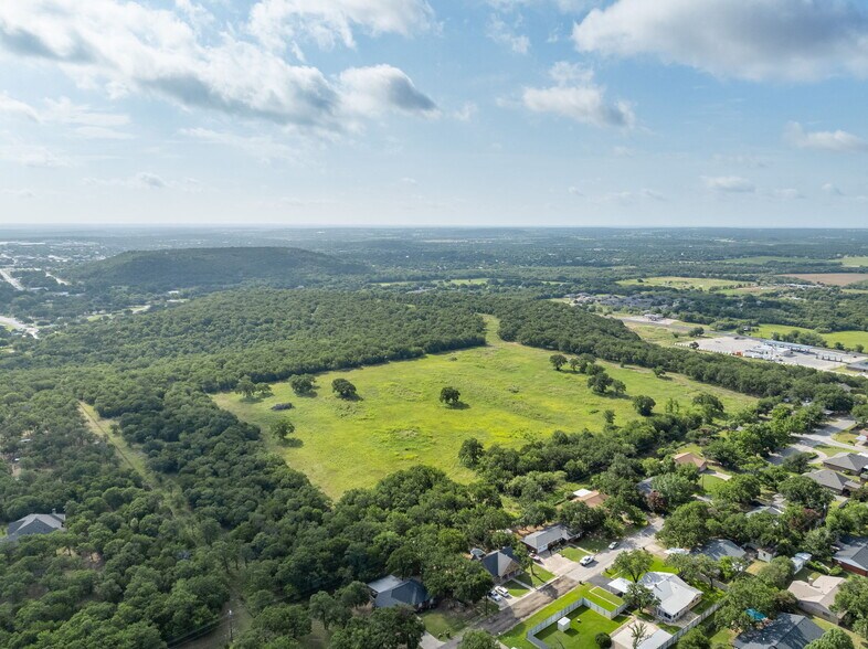 Travis Drive Land, Mineral Wells, TX à vendre - Photo de l’immeuble – Image 3 sur 12