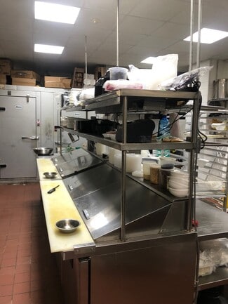 Plus de détails pour 1304 Walnut St, Philadelphia, PA - Local commercial à louer