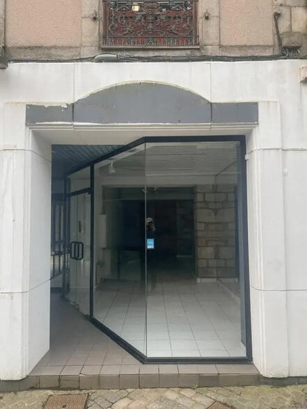 Local commercial dans Quimper à louer - Photo principale – Image 1 sur 1