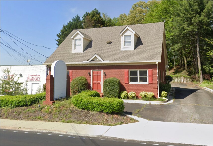 236 Atlanta Rd, Cumming, GA à louer - Photo de l’immeuble – Image 1 sur 19