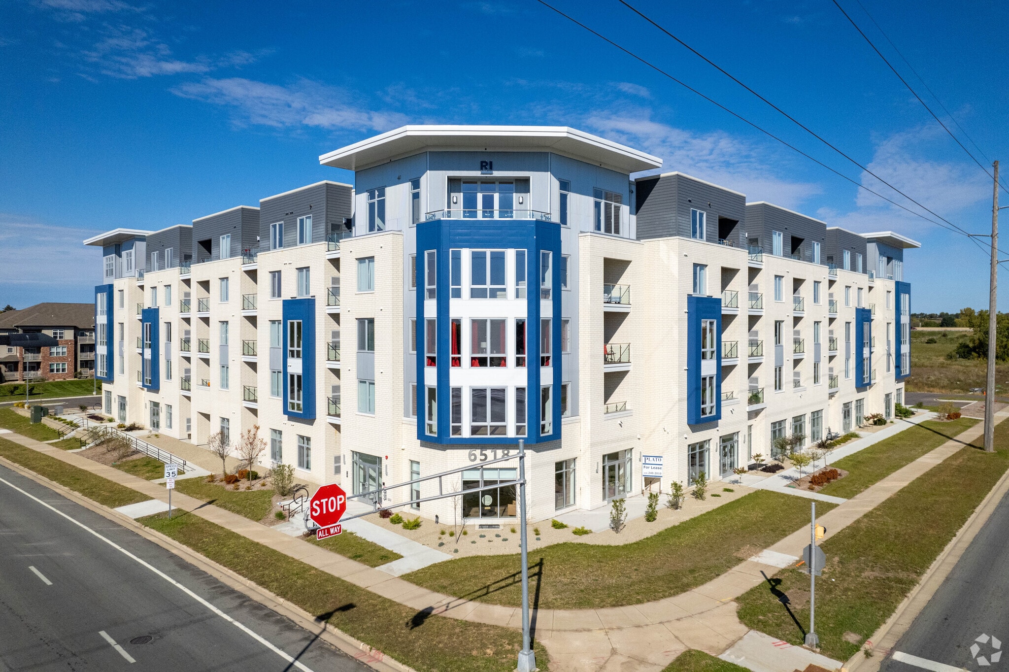 6518 Milwaukee St, Madison, WI à louer Photo principale– Image 1 sur 5