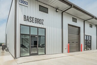 Plus de détails pour 13053 Harmon Rd, Fort Worth, TX - Industriel/Logistique à vendre