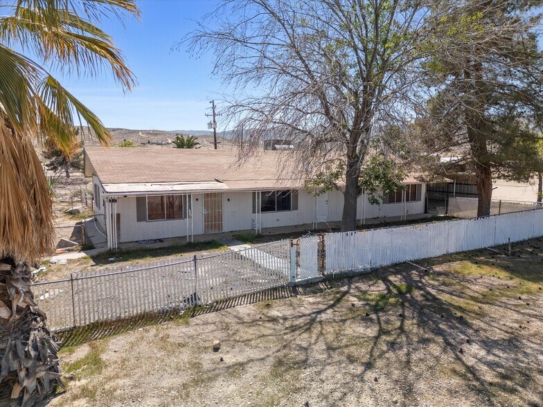 523-529 Kristin st, Taft, CA à vendre - Photo de l’immeuble – Image 3 sur 53