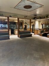 5544 California Ave, Bakersfield, CA à louer Photo intérieure– Image 2 sur 12