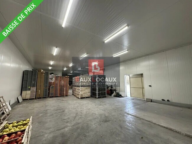 Plus de détails pour Local d’activités à vendre