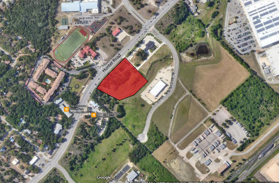 2505 Hunter Rd, San Marcos, TX à louer - Photo de l’immeuble – Image 1 sur 1