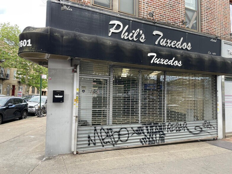 7601 New Utrecht Ave, Brooklyn, NY à louer - Photo de l’immeuble – Image 2 sur 12