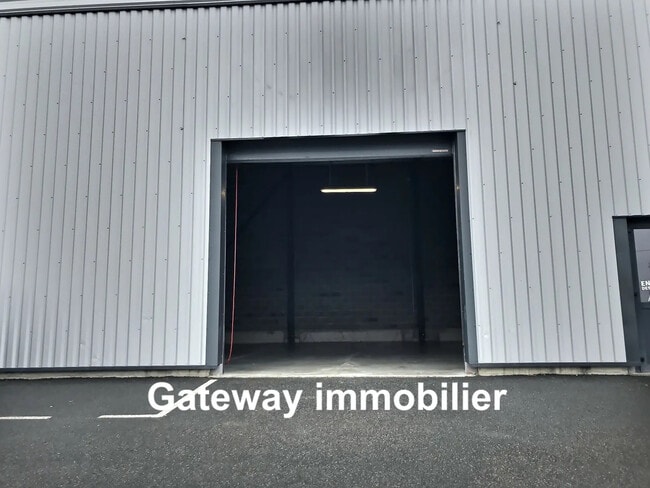 Plus de détails pour Industriel/Logistique à louer