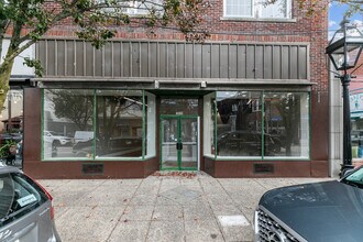 442-450 Main St, Warren, RI à louer Photo de l’immeuble– Image 1 sur 14