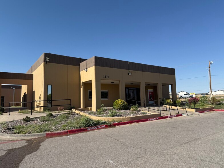1275 Country Club Rd, Santa Teresa, NM à louer - Photo principale – Image 1 sur 1