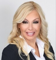 Joan La Greca