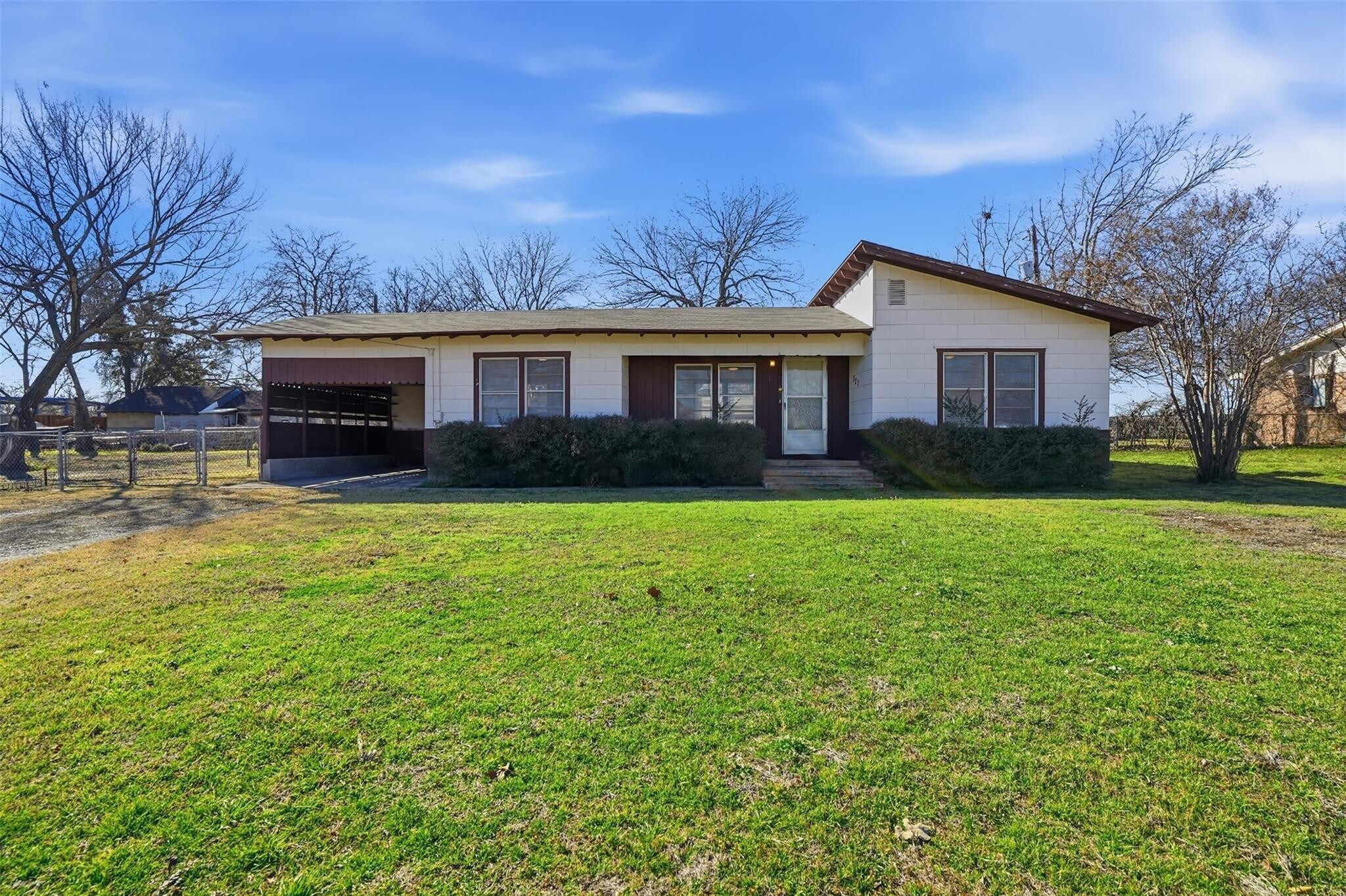 321 W Highway 199, Springtown, TX à vendre Photo principale– Image 1 sur 10