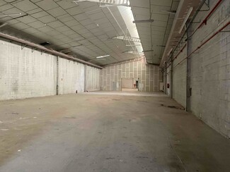 Plus de détails pour Industriel/Logistique à louer