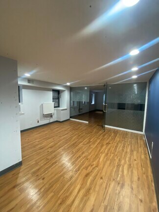 Plus de détails pour 186 W 80th, New York, NY - Bureau, Bureau/Local commercial à louer