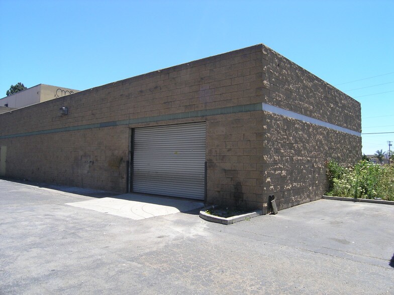 3959 E Main St, Ventura, CA à louer - Photo de l’immeuble – Image 3 sur 9