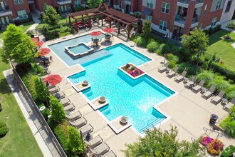 380 Vista Court Dr, Plano, TX - Vue aérienne  vue de carte - Image1