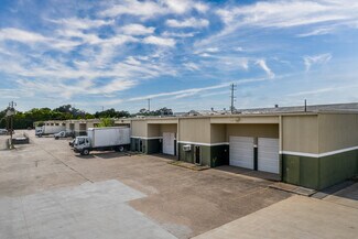 Plus de détails pour 1499 N Post Oak Rd, Houston, TX - Industriel/Logistique à louer