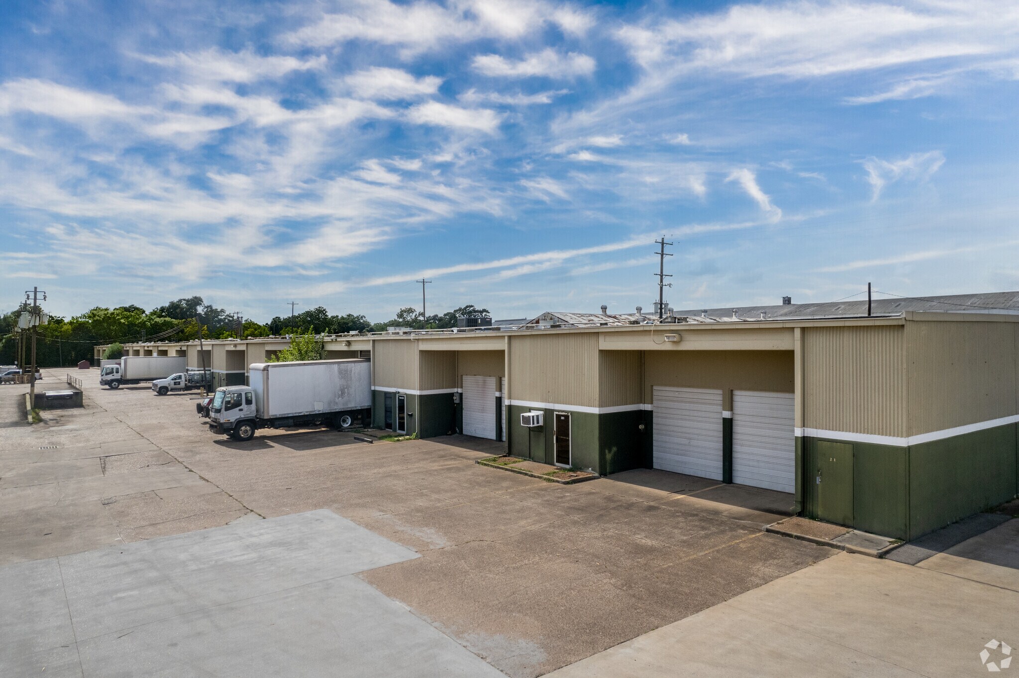 1499 N Post Oak Rd, Houston, TX à louer Photo de l’immeuble– Image 1 sur 10