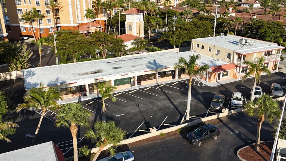 127 Tampa Ave E, Venice, FL à louer - Photo de l’immeuble – Image 2 sur 17