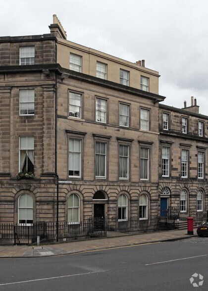 10 St Colme St, Edinburgh à louer - Photo de l’immeuble – Image 1 sur 2
