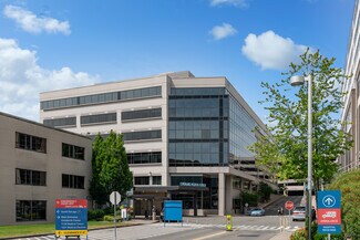 Plus de détails pour 1135 116th Ave NE, Bellevue, WA - Médical à louer