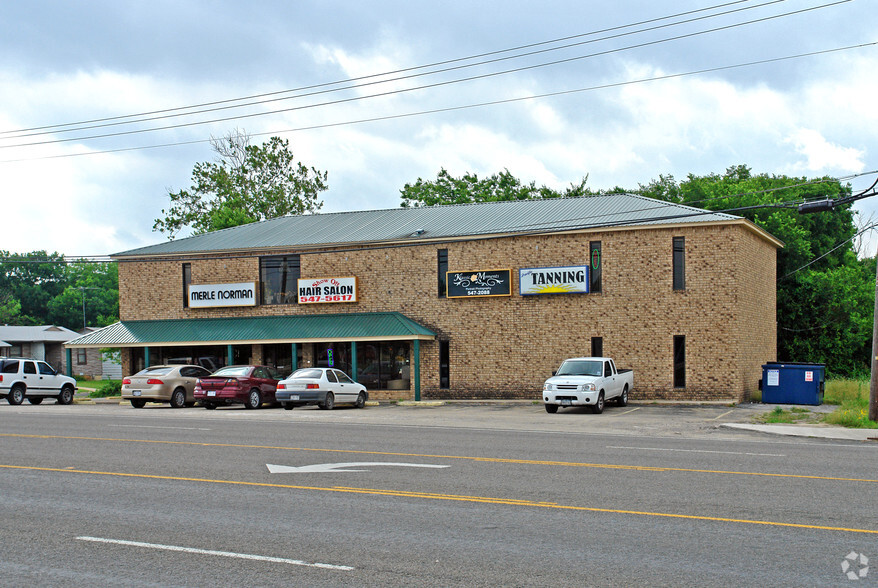 212 E Us-190 Hwy, Copperas Cove, TX à louer - Photo de l’immeuble – Image 2 sur 2
