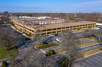Plus de détails pour 11001 Bluegrass Pky, Louisville, KY - Local d'activités, Industriel/Logistique à louer