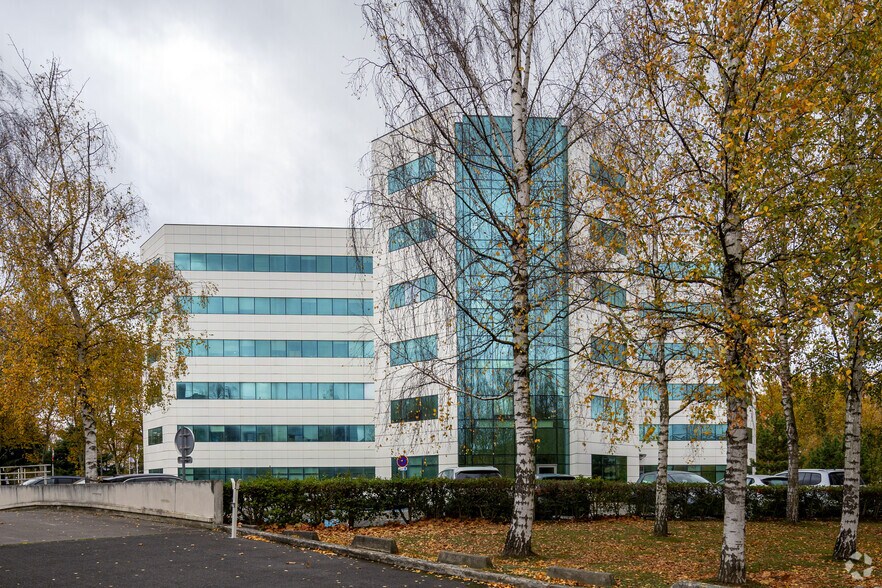 Bureau dans Villepinte à louer - Photo de l’immeuble – Image 3 sur 3