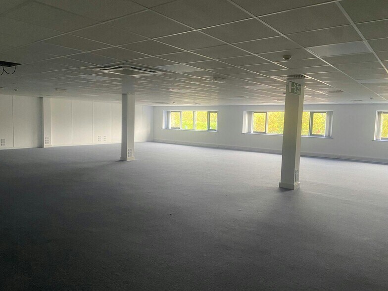 Follingsby Close, Gateshead à louer - Photo de l’immeuble – Image 3 sur 13