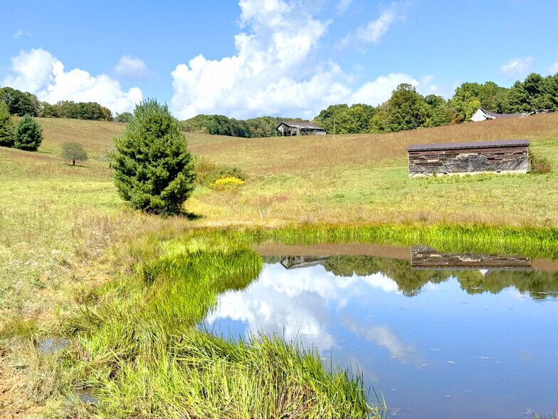 0 Kates Mountain Rd, Caldwell, WV à vendre - Photo de l’immeuble – Image 1 sur 21