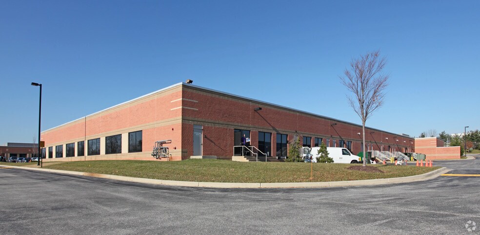 8671 Robert Fulton Dr, Columbia, MD à louer - Photo de l’immeuble – Image 3 sur 4