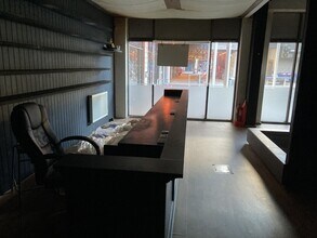 1-40 Village Sq, Brighton à louer Photo intérieure– Image 1 sur 1