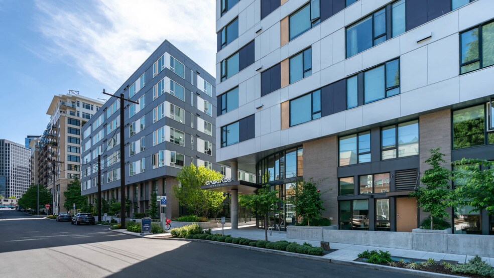 221 Minor Ave N, Seattle, WA à louer - Photo de l’immeuble – Image 3 sur 43
